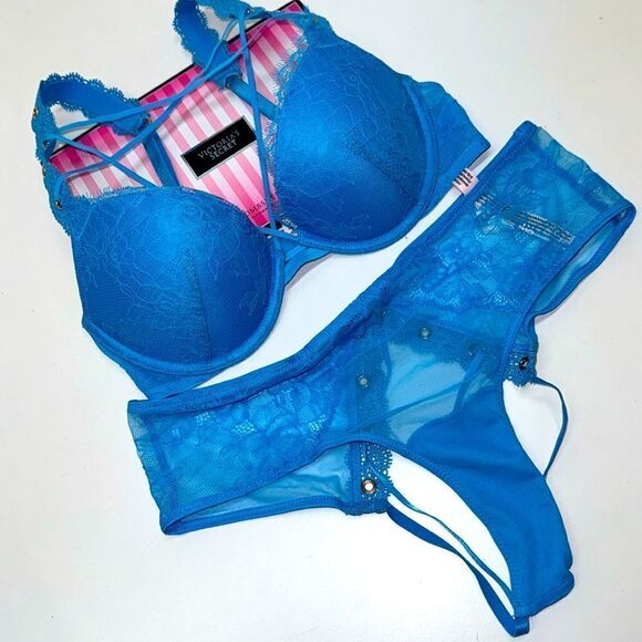 🔥Victoria secret bra & panty very sexy push-up setSz 32C/MediumNew
